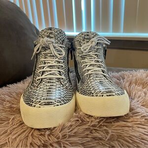 Giuseppe Zanotti May London